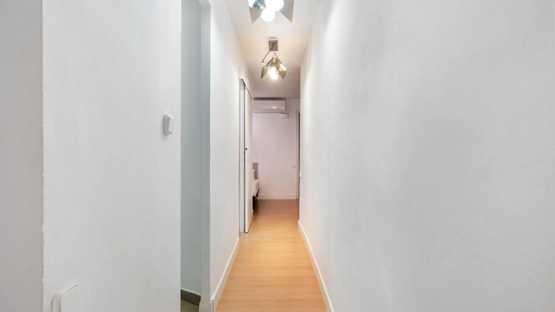 Apartment Destination Downtown - Ultra Central Barcelona Spain